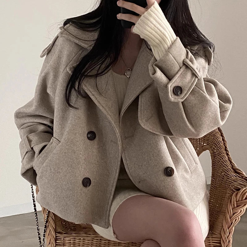 Boutique Wholesale 2026 Autumn French Retro Double Breasted Pocket Loose and Versatile Woolen Short Women's Jacket