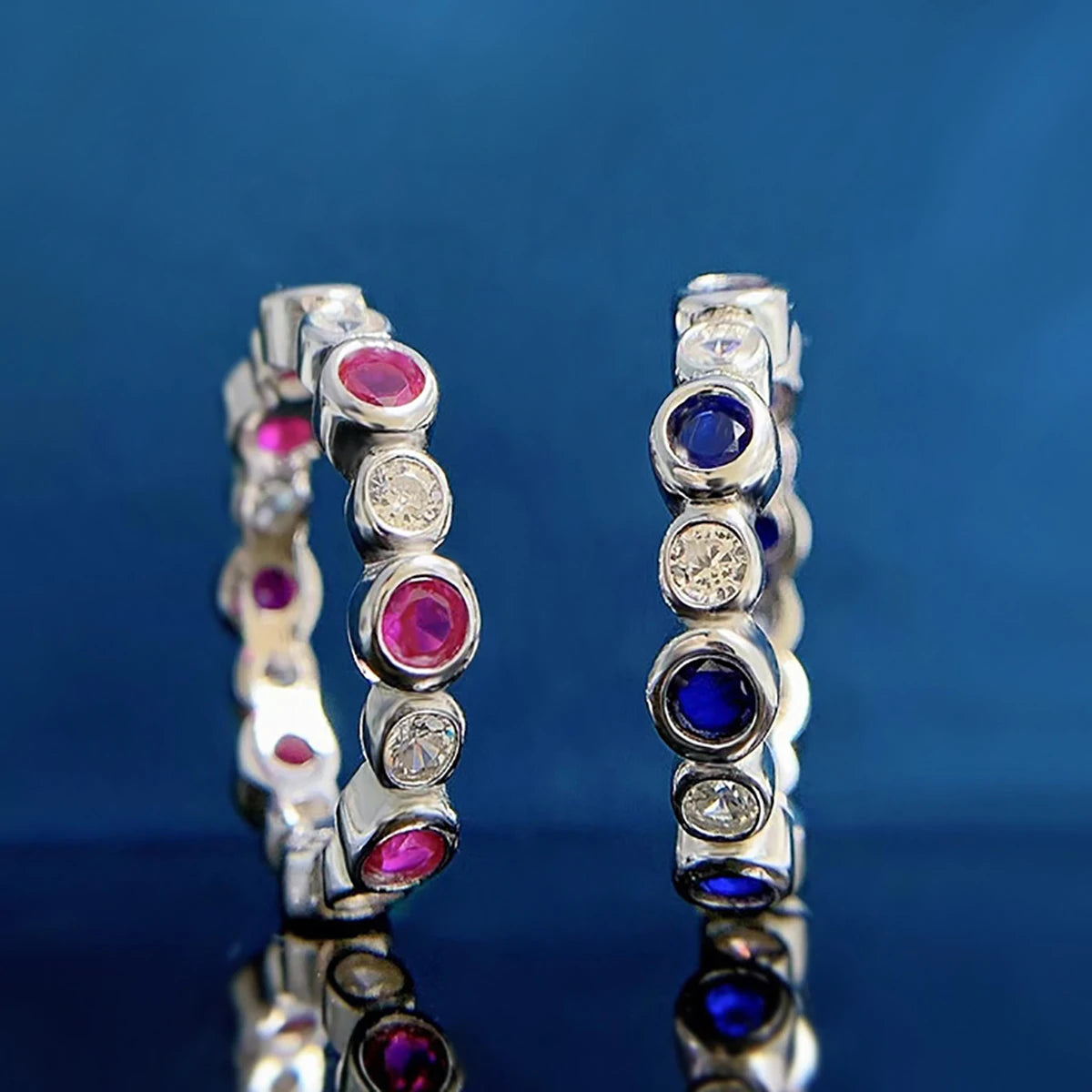 CAOSHI Creative Style Round Blue/Red Crystal Zircon Geometric Design Finger Rings for Women Bride Wedding Silver Plated CZ Rings