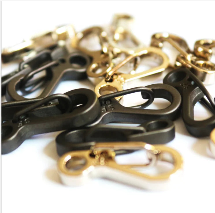 Survival SF Keychain Pocket Tool EDC Snap Spring Clips Hook Mini Carabiner