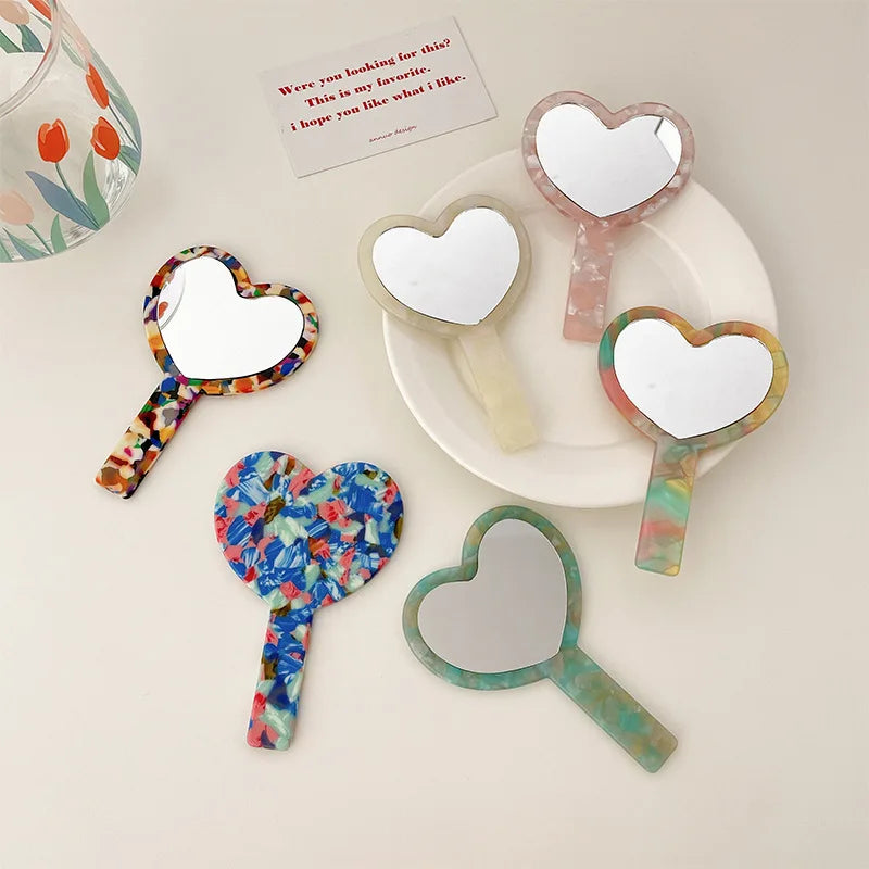New Arrival Vanity  Heart Hand Held Mirror Acetate Pocket Mirror Beauty Makeup Mirror for Girls Present Gift