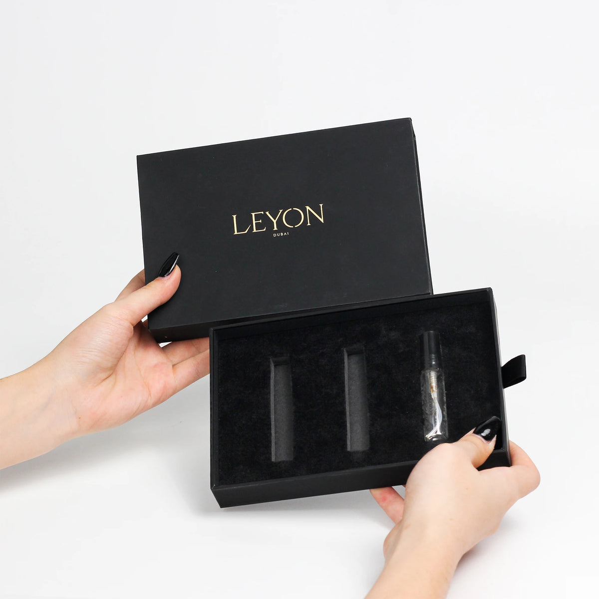 Custom Luxury 10ml Empty Cardboard Drawer Pull Out Paper Box Design Packaging Perfume Box