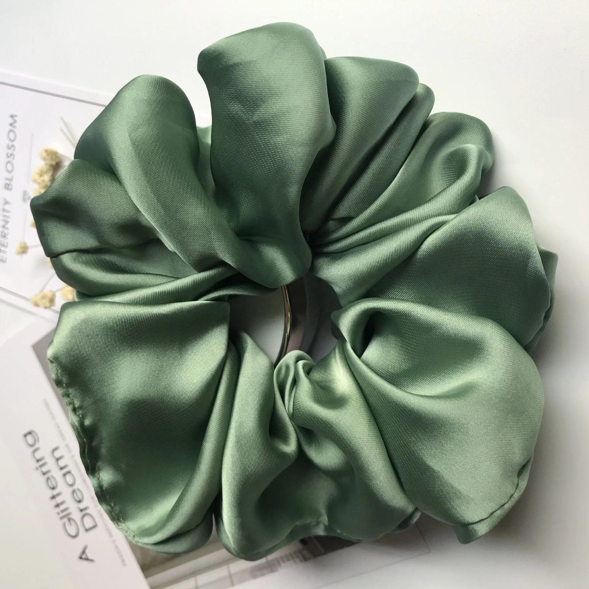 Top Sale Custom Soft Hair Scrunchies Big Size Elastic Hair Ties for Girls Cute Fabric Hair Decorations