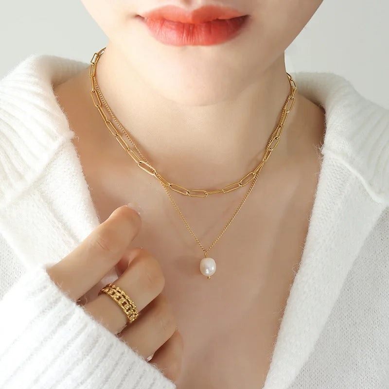 2022 Fashion New Stainless Steel 18K Gold Texture Light Luxury Fresh Water Pearl Pendant Multi-layer Stacked Choker Necklace