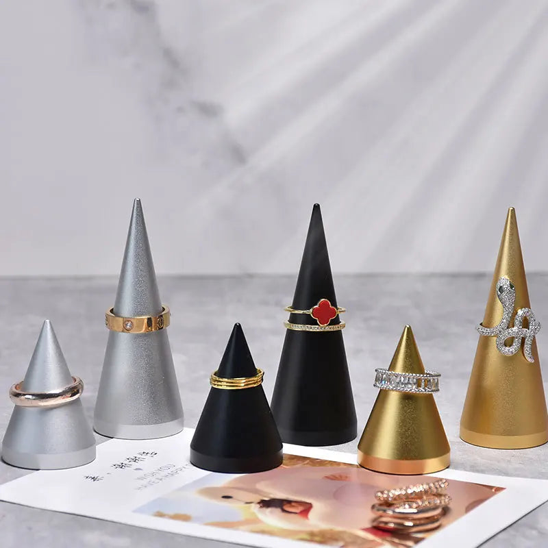 High Grade Metal Ring Showcase Holder Single Finger Cone Ring Showing Shelf Jewelry Rack