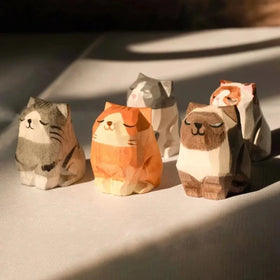 Handcrafted Carving Cute Wooden Cat Kitten Figurine Sculpture Statue Woodcarving Animal Art Crafts