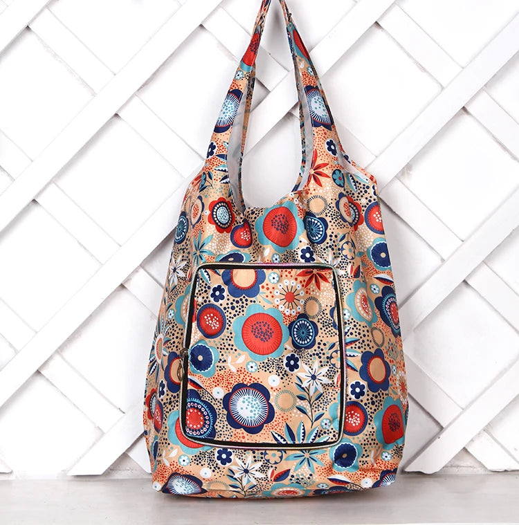 New Logo Customizable Waterproof Folding Oxford Fabric Shopping Bag Reusable and Recyclable Grocery Packaging