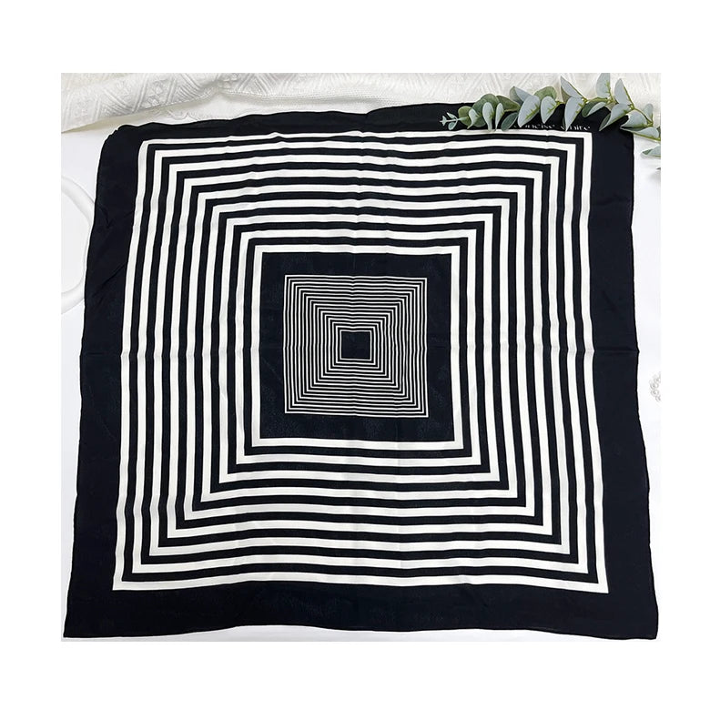 Classic Design 12mm Silk Crepe De Chine 100% Silk Scarves Printing Service Designer Women Square Soie Scarf