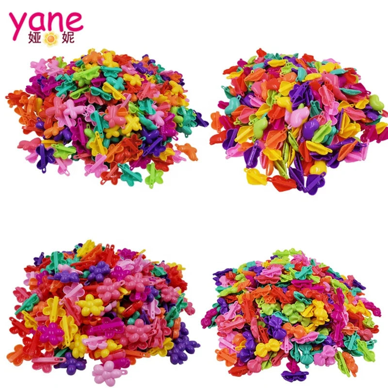 Wholesales Hair Accessories About the Plastic  Frog Buckle Hair Clips  With Various Shape for Kids