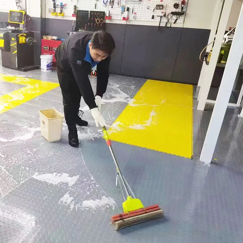 Factory Price New Interlocking Heavy Duty Stable Pvc Garage Floor Tiles