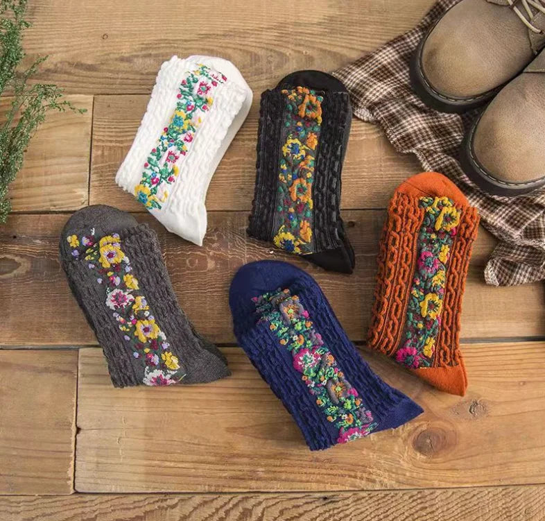 Vintage Autumn and Winter Pile Socks National Style Floral Socks Female Cotton Character Mid-tube Socks