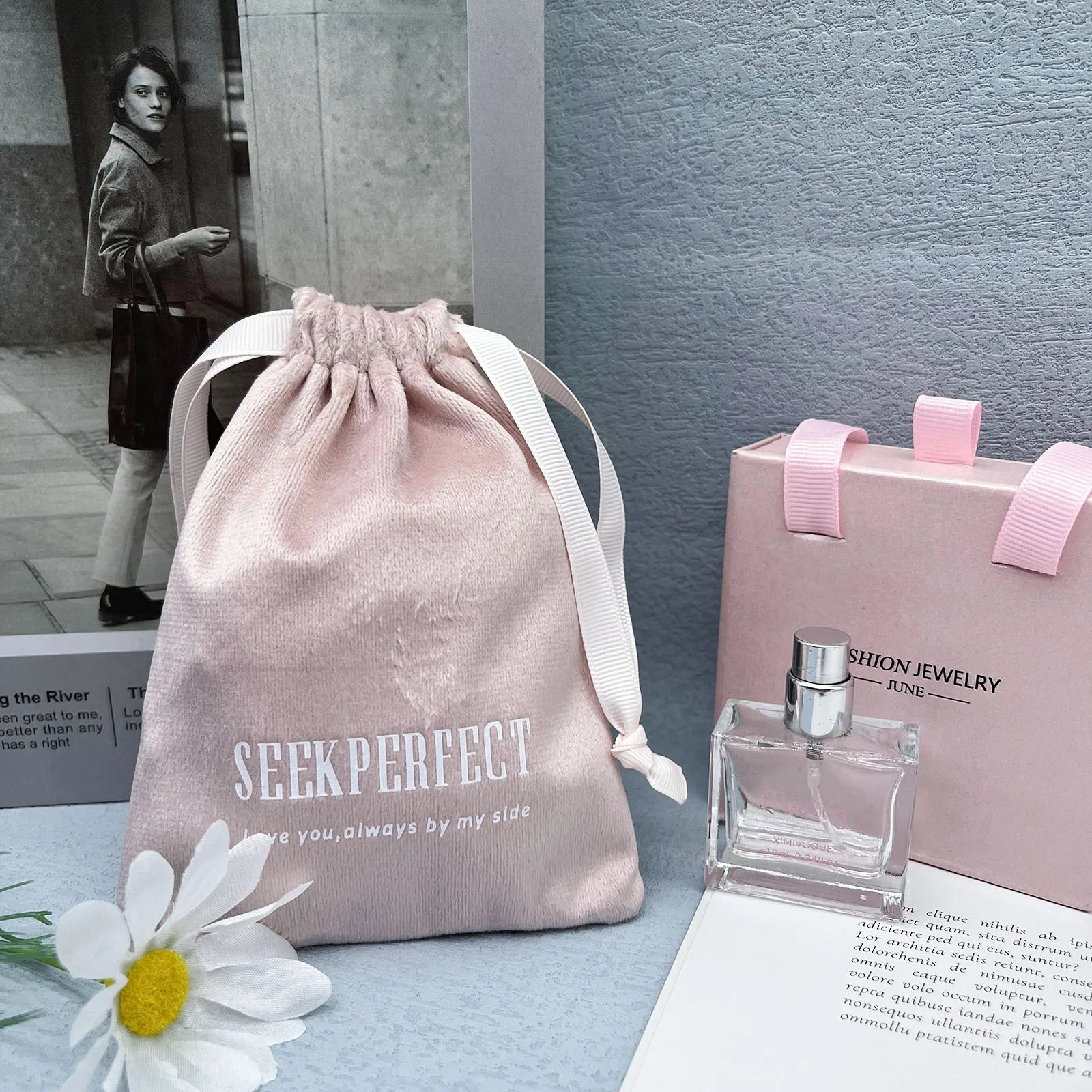 Custom Logo Printing Jewelry Pouch Small Drawstring Necklace Earring Packing Velvet Jewelry Bag