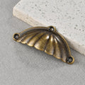 Light Luxury Vintage European Shell Shape Zinc Alloy Furniture Handles for Bedroom Villa Cabinet Wardrobe Drawer