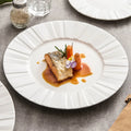 Hot Selling Eco-Friendly Embossed White Porcelain Dinner Set with Gold Rim Luxury Restaurant Quality Food Safe Minimalist Design