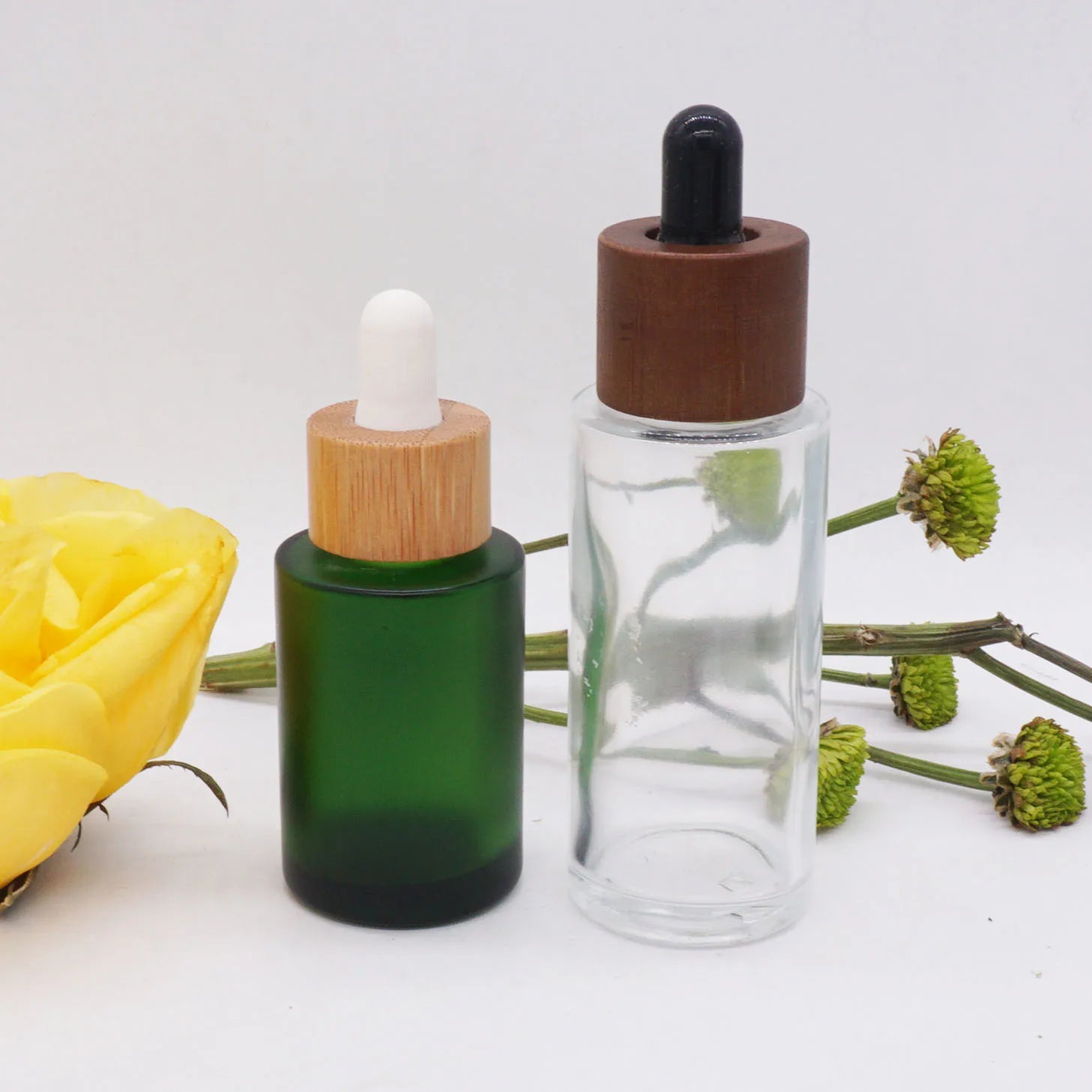 Flat Shoulder 100ml 30ml Frosted Green clear Glass Dropper Bottle with Gold Lid with Dark Wooden Top
