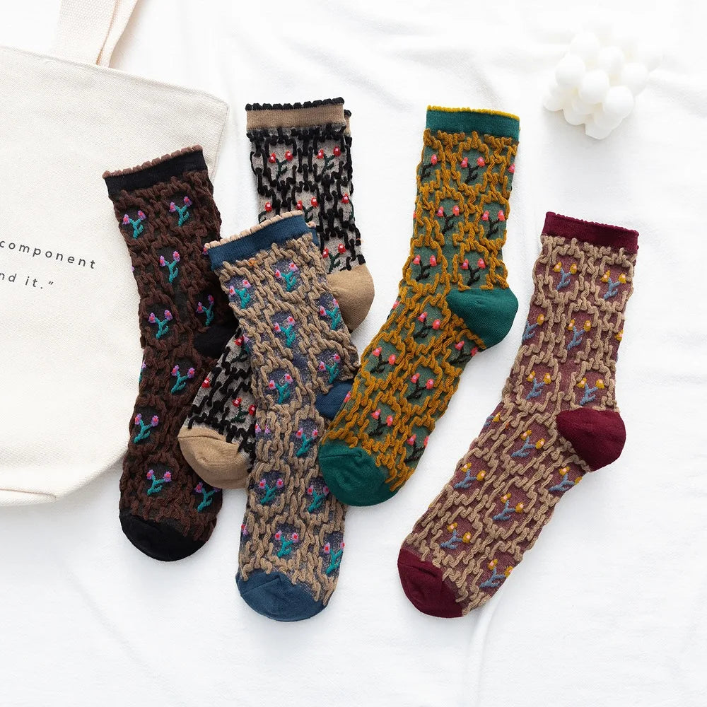 Color Floral Flower Jacquard Embossed Designer Autumn Winter Combed Cotton Socks for Women