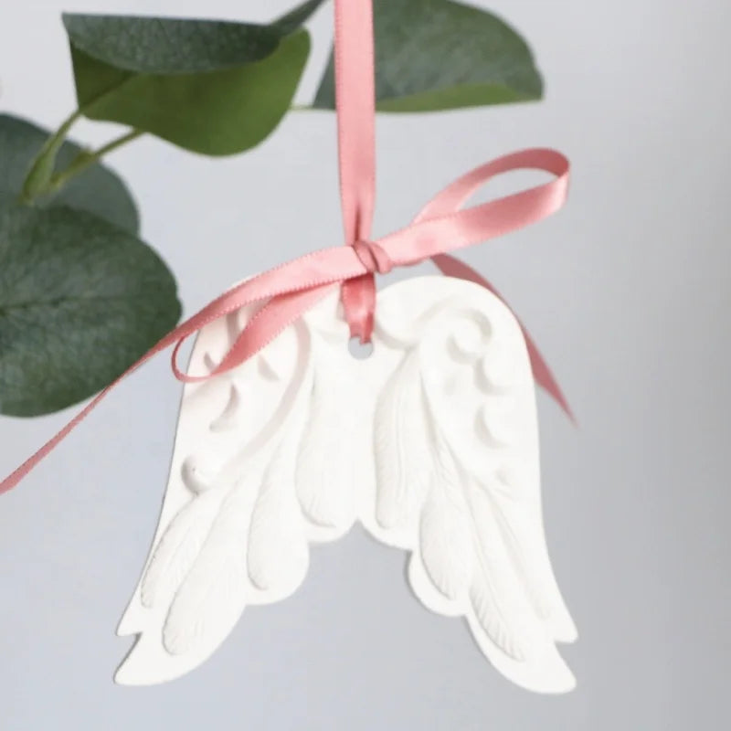 FinRu White Wing Shape Aromatherapy Scented Ceramic Fragrance Plaster Essential Oil Diffuser Hanging Wardrobe Car Air Freshener