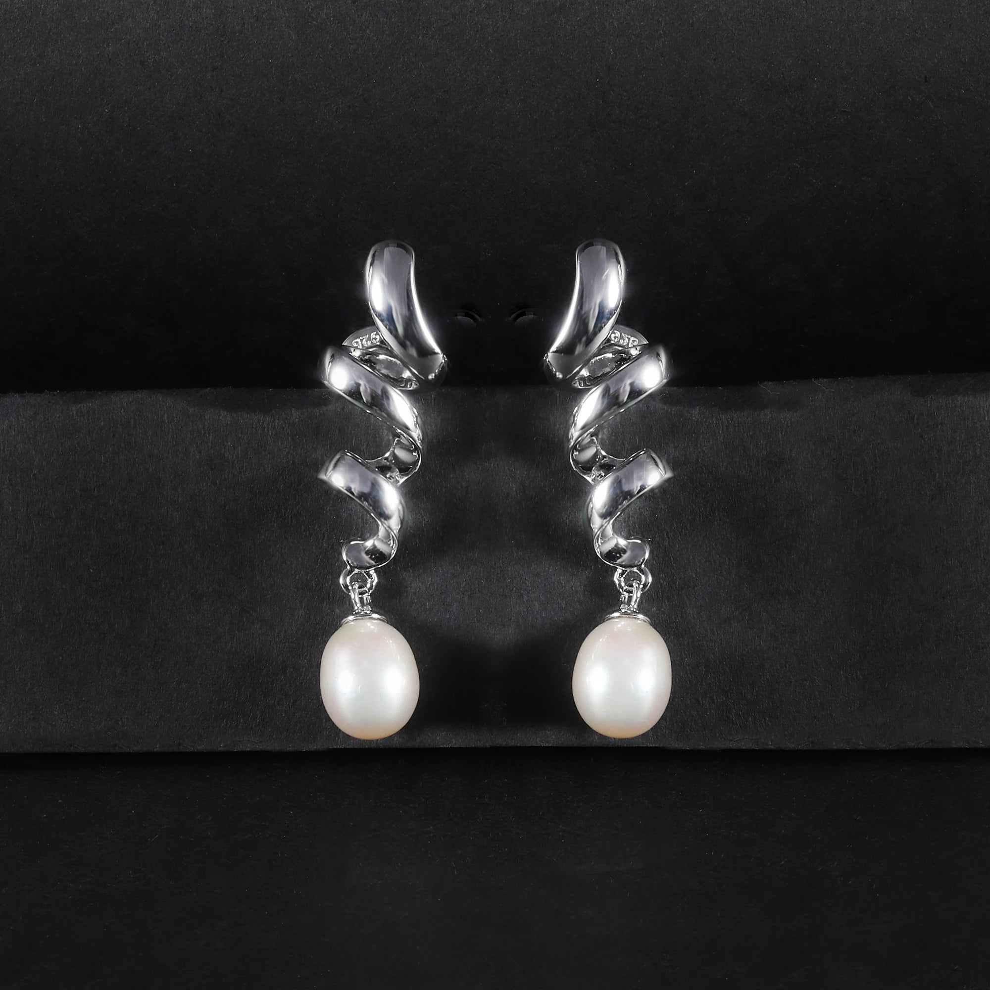 D1032 Abiding Shield Color Retention Plating Tech Stud 8mm White Fresh Water Pearl Latest Design Jewelry Bulk Stud Earrings