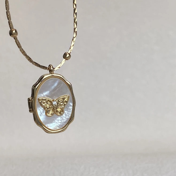 Fashion Jewelry Vintage Gold Plated Round Bead Chain Pearl of Shell butterfly Projection Picture Photo Locket Pendant Necklace