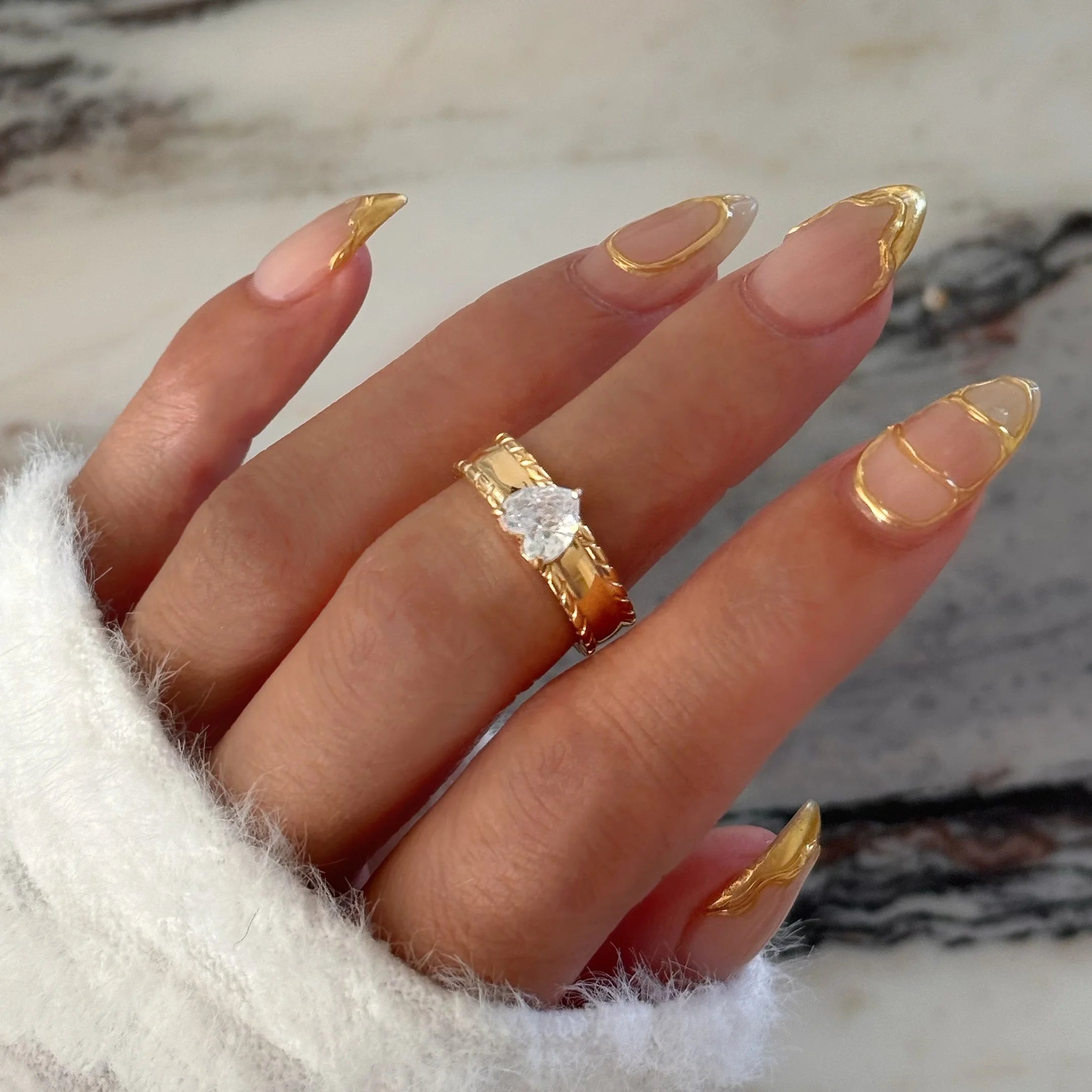 Dazan HOT New Ins Trendy 18k PVD Gold Plated Stainless Steel Clear Love Embossed Heart Zircon Ring Valentine s Day Luxury Gift