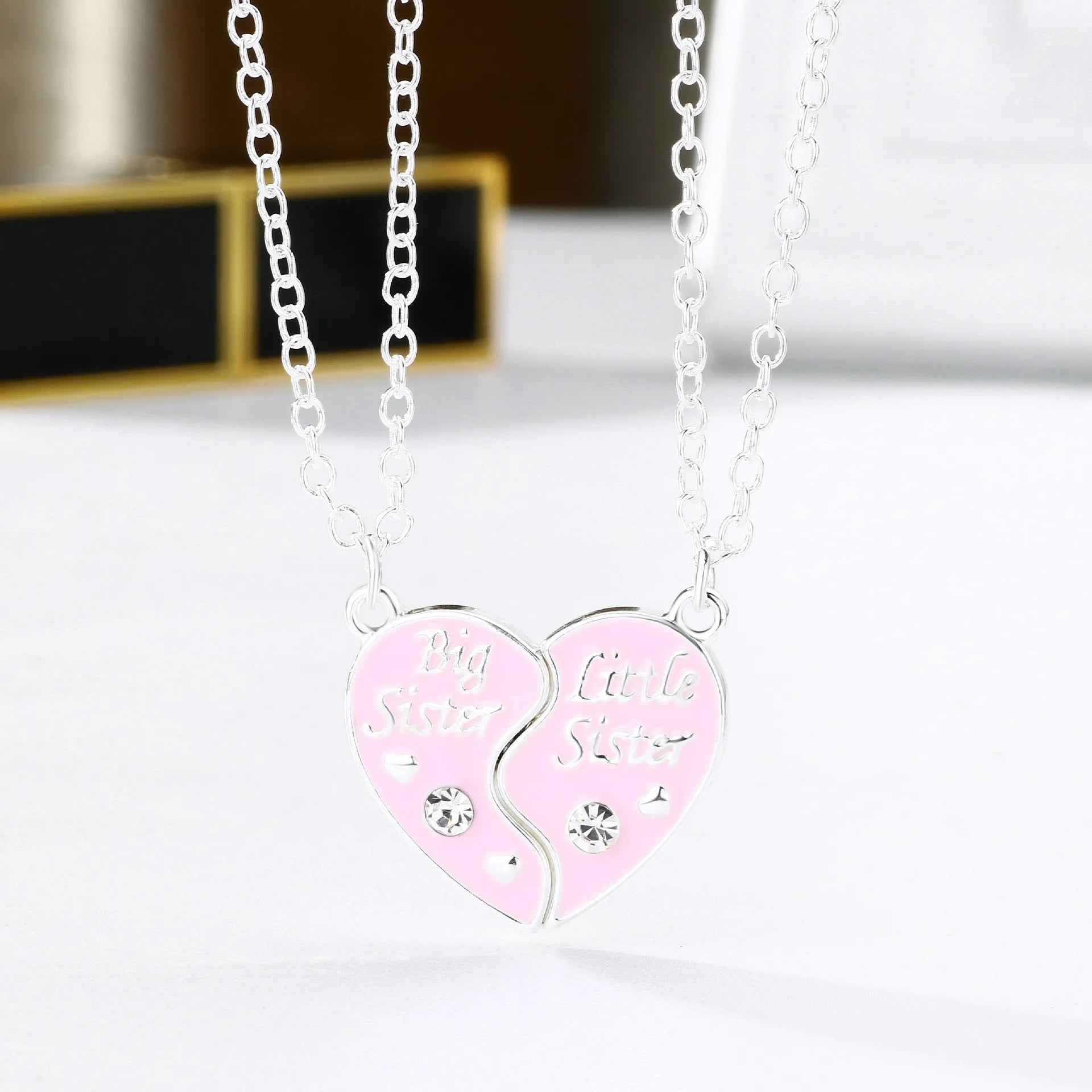 Hot Sale Best Friend BFF Magnetic Heart Big Sister Little Sister Enamel Heartbreak Heart Pendant Children's Necklace
