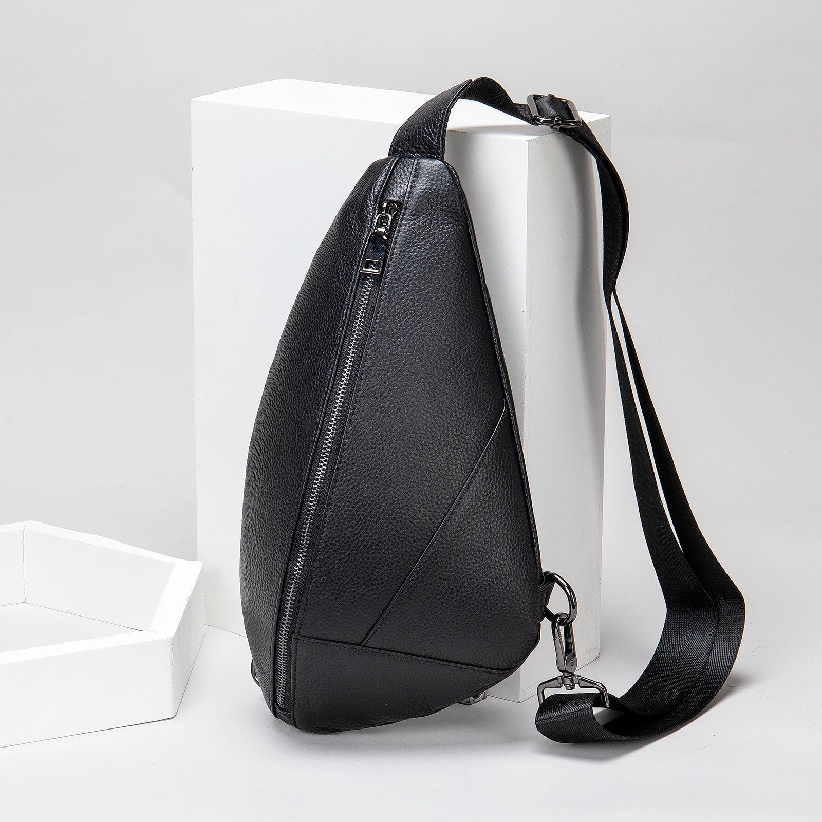 Marrant 8028 Men Chest Sling Bag with Custom logo Genuine Leather Shoulder Men Leather Chest Bags Leather Sling Bag