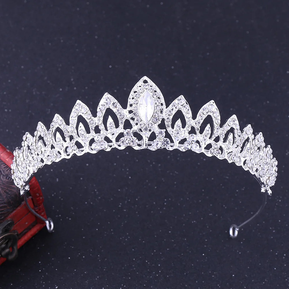 2025 Bride Crown Fashion Wedding Accessories Alloy Rhinestone Crown Headband Bride Wedding Headdress Hair Accessories