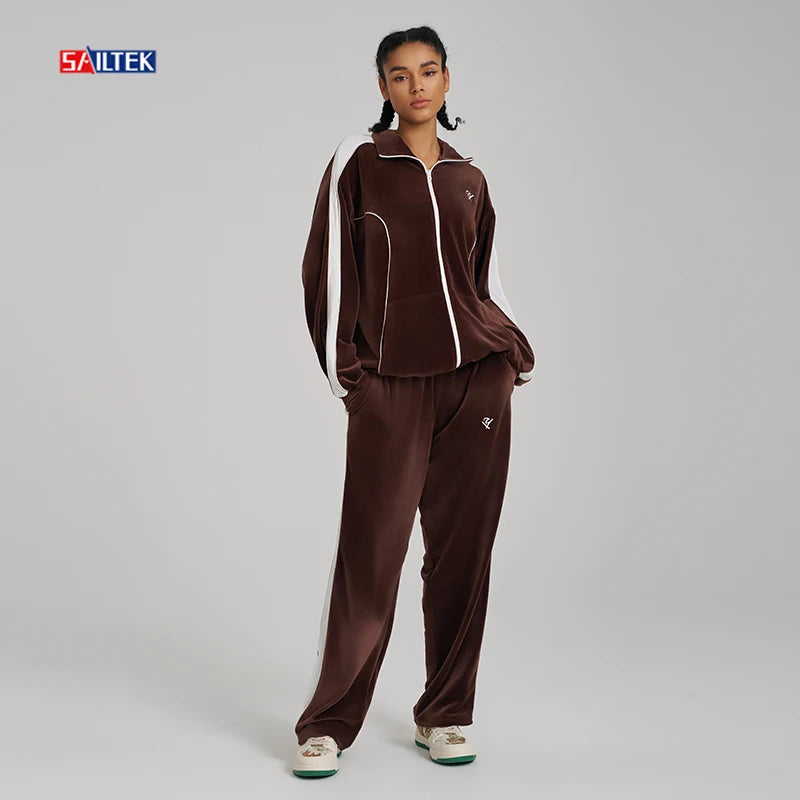 2026 Women Clothing Velvet Tracksuit 2 Piece Zip up Hoodie and Wide Leg Pants Set Plus Size Velour Two Piece Set for Women