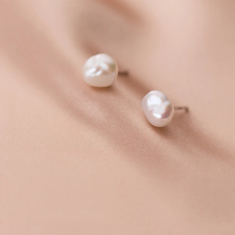 Daidan Hypoallergenic Earrings Wholesale Rhodium Plated Irregular Pearl Baroque Pearl Silver Pearl Stud Earrings