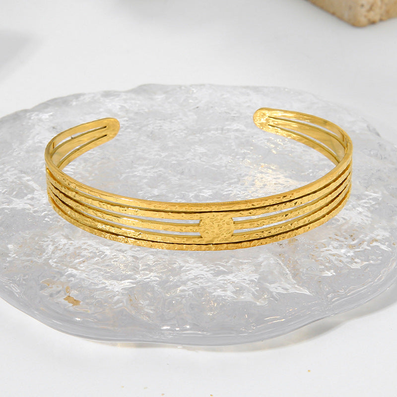 18k Gold Plated Cuff Bangle Bracelet Waterproof Stainless Steel No Fading Bracelet Jewelry Celebration Decoration Bracelet