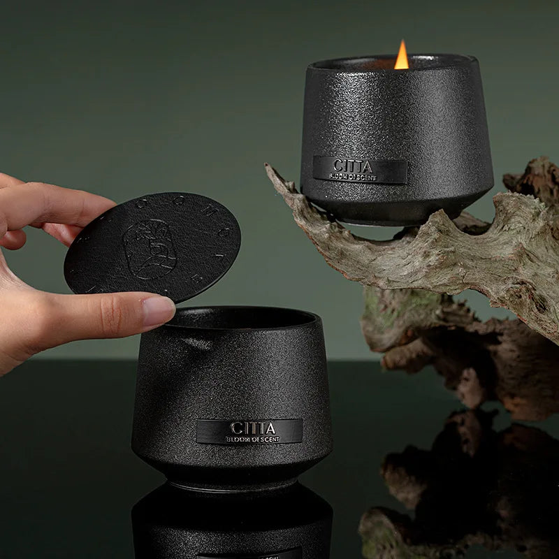 AIKUN Home Decorative Soy Wax Art Candle with Fresh Scent Black Container Wooden Wick-Thanksgiving Easter & Diwali Gift