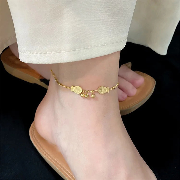 Wholesale New Titanium Steel 18k Gold Plated Female Anklets for Women Non Tarnish Ball Little Fish Anklet