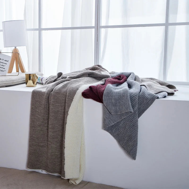 MLD Thick Contrast Crochet Decorative Knitted Wool Blanket for Adult Outdoor Travel