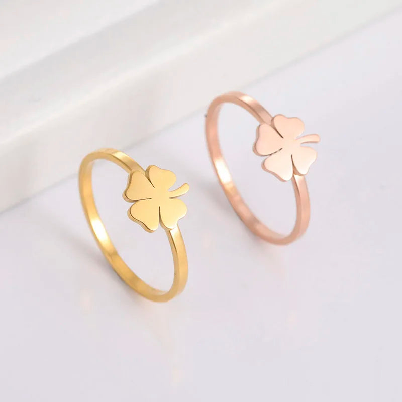 Wholesale Lucky Four Leaf Clover Rings for Women Gold Plated Stainless Steel Wedding Party Ring Jewelry Gift for Lover