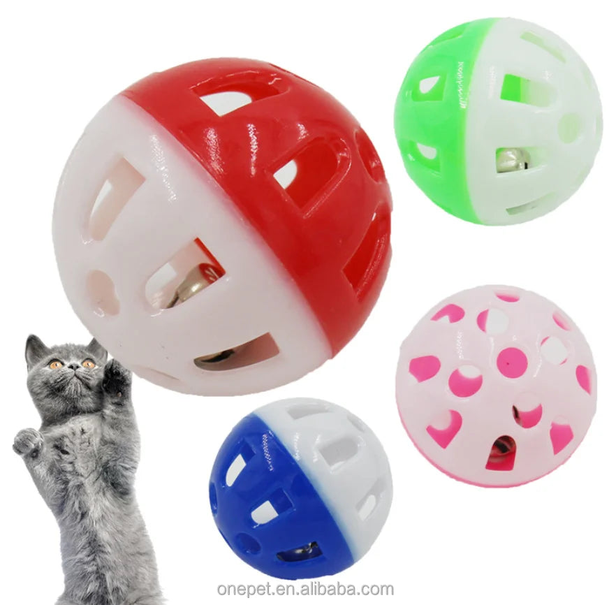 Pet Interactive Cat Toy Ball Two Color Plastic Ball Small Bell Ball Cat Toy