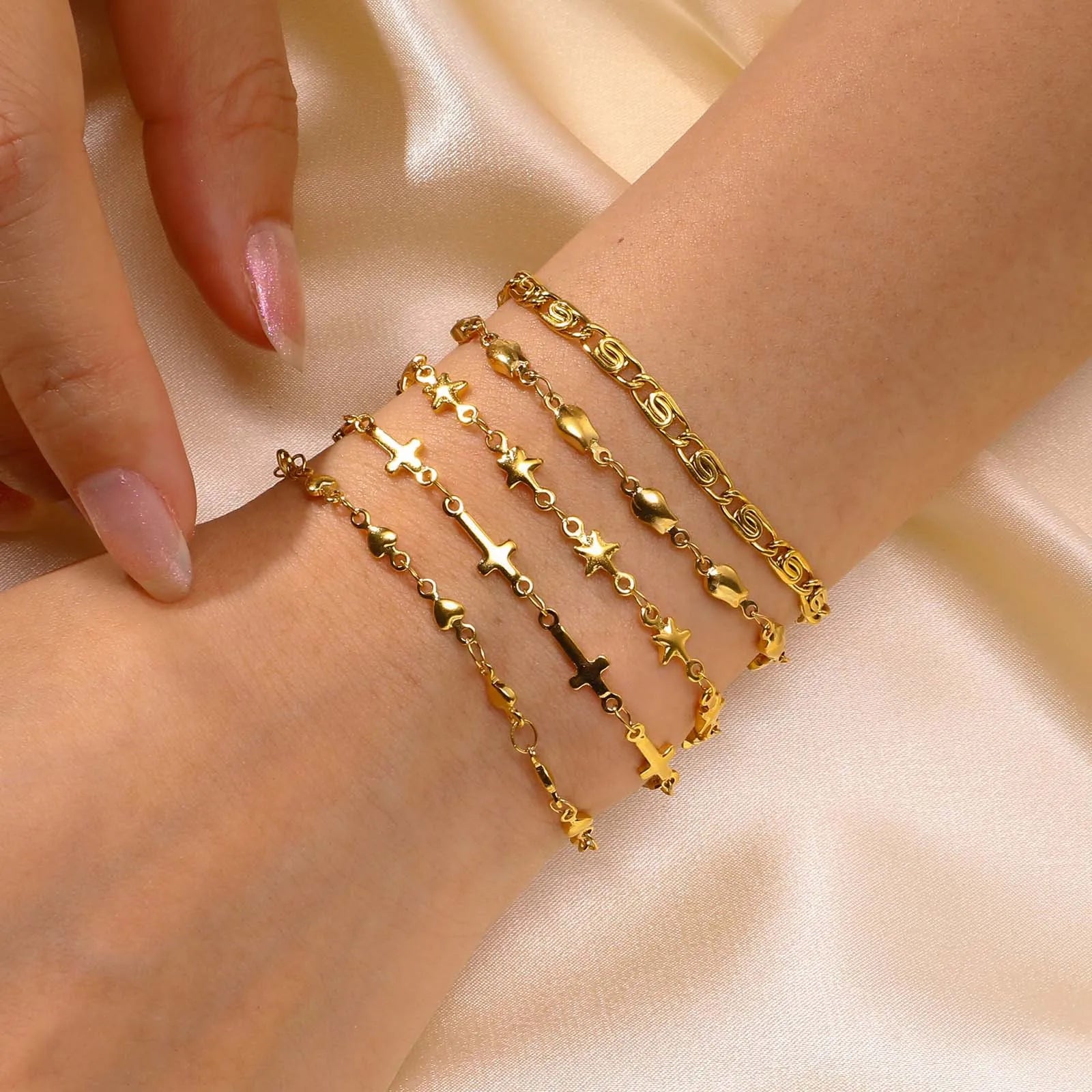 SC Hot Sale Retro Gold Starfish Bracelet Simple Stainless Steel Heart Bracelet Vintage Adjustable Cross Bracelet for Women