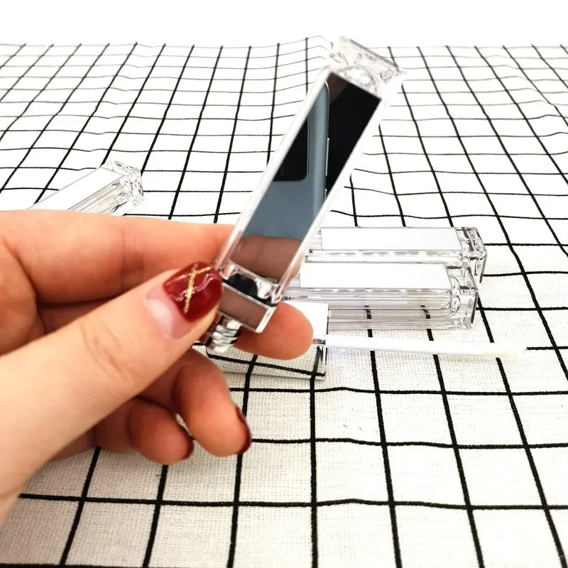 Wholesale Low MOQ Empty 7ml Wholesale MIRROR LED LIGHT Lip Gloss Packaging Containers Private Label Lip Gloss Tube