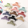 QIYUE South Korean Grab Clip Shark Clip Retro Temperament Hair Claw Clips Hair Accessories for Woman