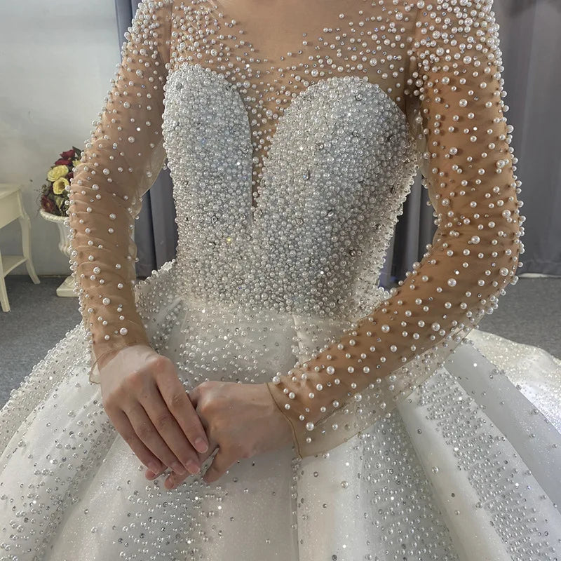 Guangzhou Auyan Elegant Pearl Wedding Dress Long Sleeve Mermaid Style Lace Sequin Crystal Flower Decorations Available White