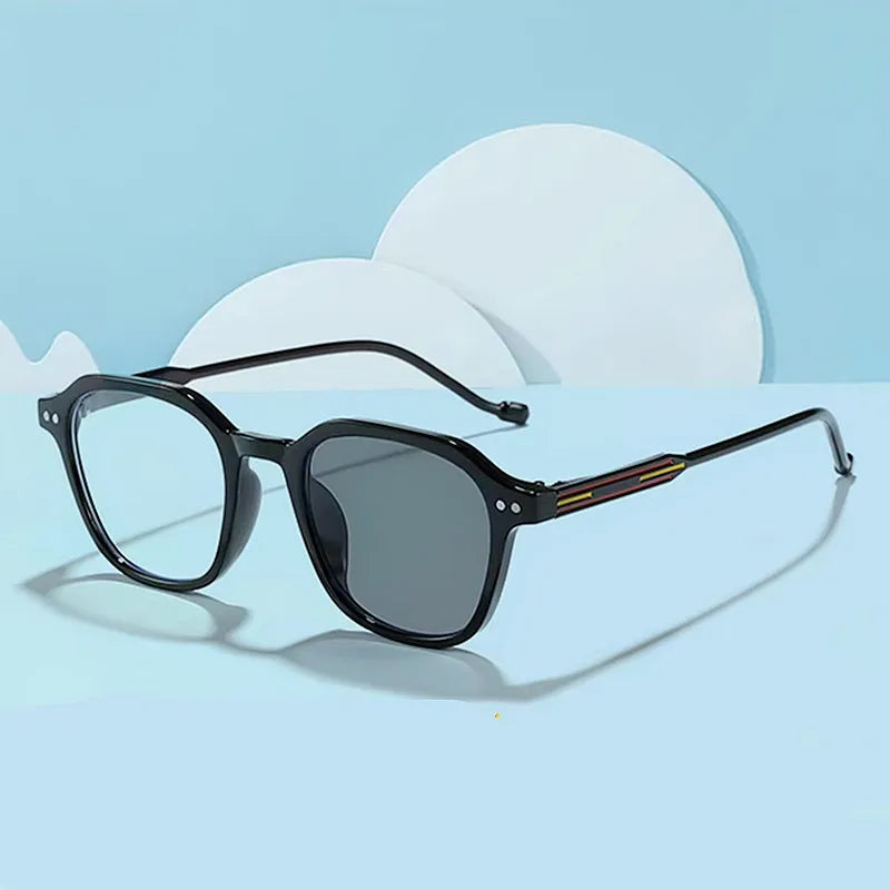 Logo Custom 2025 Fashion Boys Girls Color Changing Eyeglasses for Kids Photochromic Anti Blue Light Children Glasses