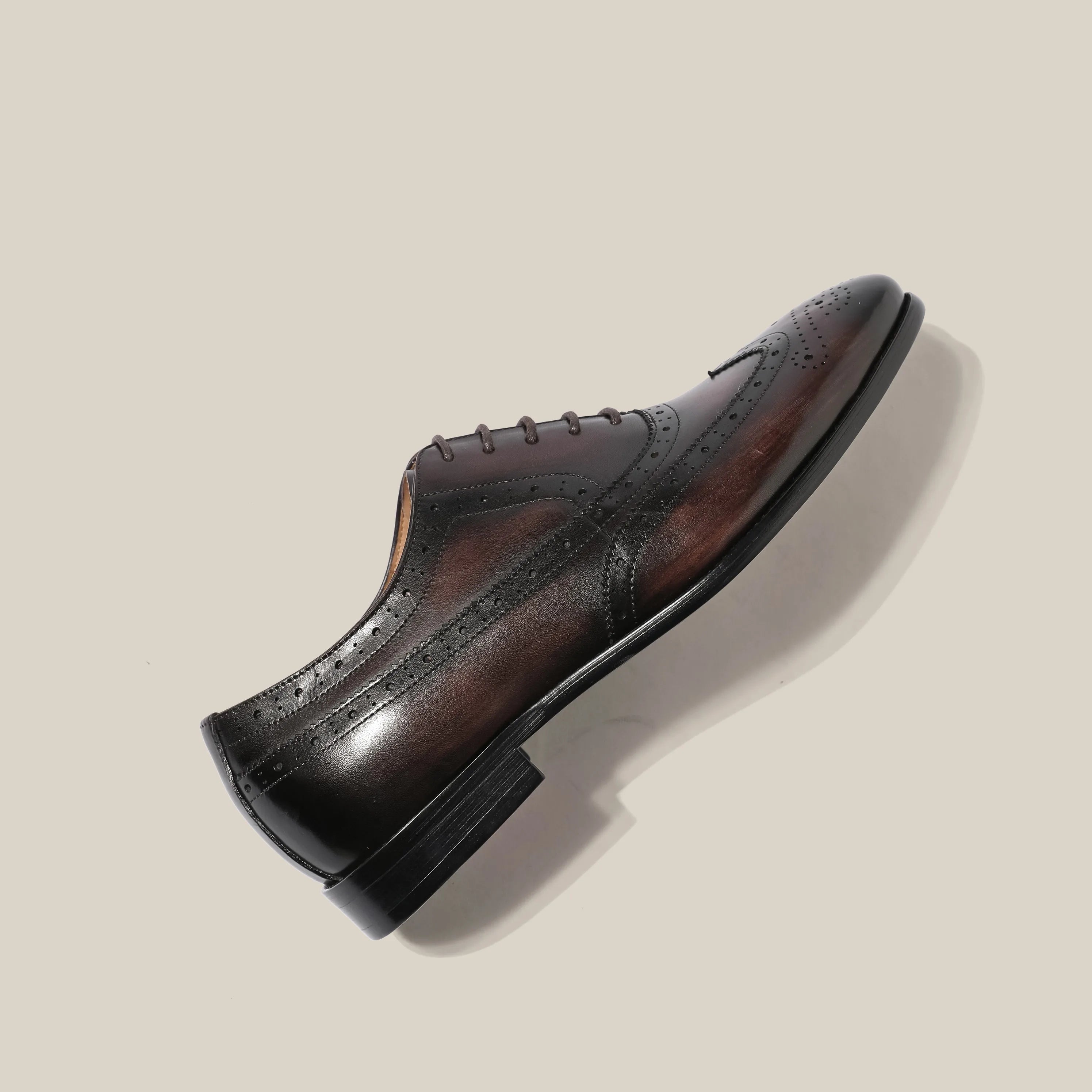Premium Quality Men's Dress Shoes Genuine Leather Pointed Flat Handcrafted Brogue Shoes for Formal Luxury