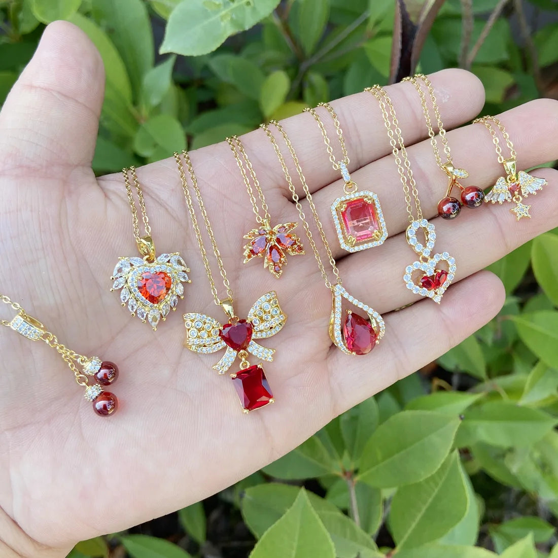 2023 New Fashion Red Heart Maple Leaf Stainless Steel Silver Plated Zircon Choker Bowknot Necklace Wedding Gift
