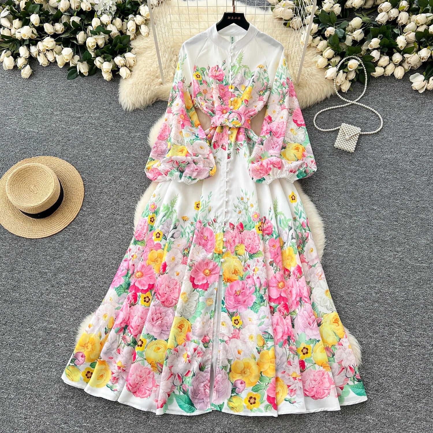 LW702 2025 Spring New Elegant Holiday Style Dress With Lantern Sleeves Printed Long Skirt Plus Size Dress