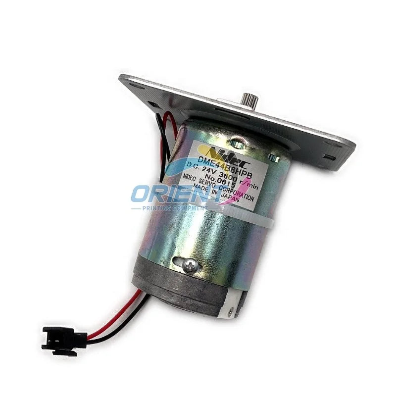 Original New Reducer Motor 24VDC DME44B8HPB Servo Motor for Screen CTP Platesetter PlateRite 8600 8600S Parts