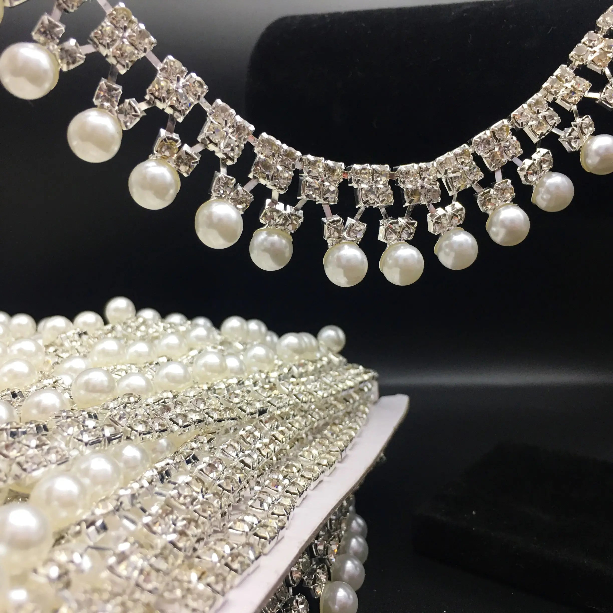SINRONG Wholesale Loose Crystal Rhinestones 6mm/8mm Pearl Tassel Rhinestone Chain Stretch ABS Decorative Inlaid Welding Chain
