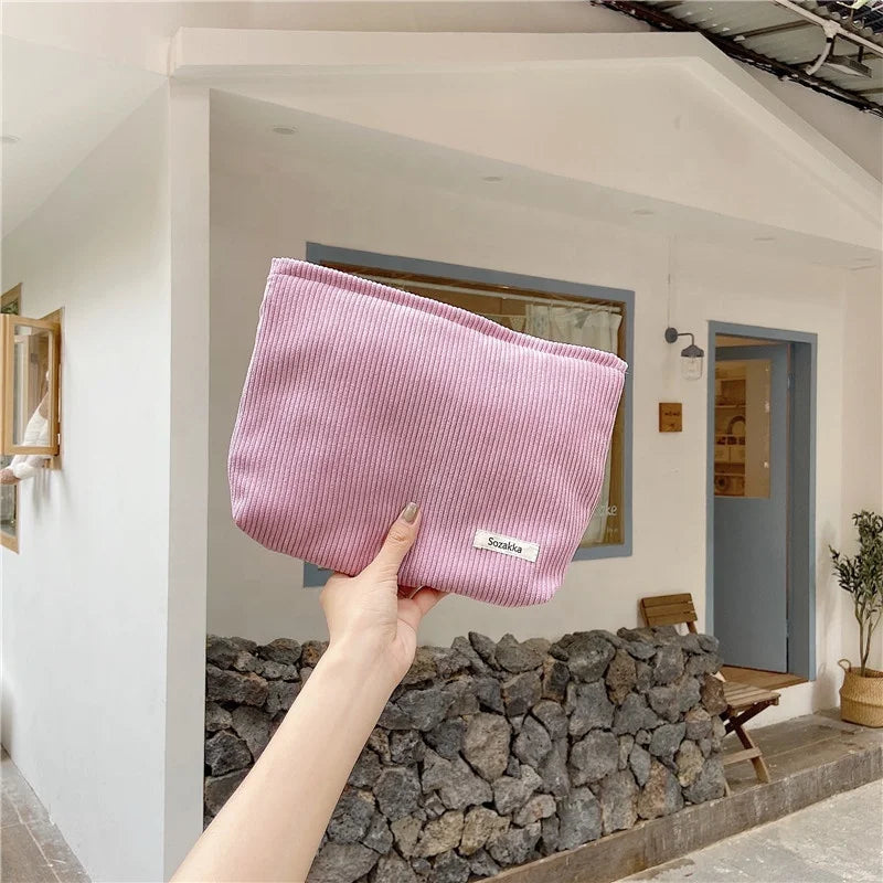 High Capacity Velvet Makeup Bag for Students-Simple Design Gift