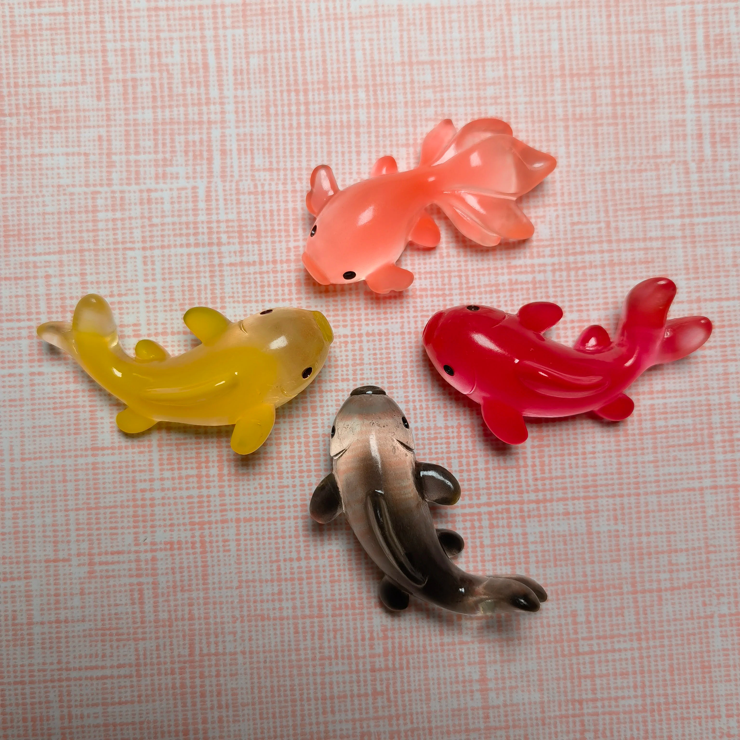 Bulk 100Pcs Kawaii Cute Big Fish Charms Ornaments for Jewelry Making Animals Pendants Craft Diy Earring Keychain Finding