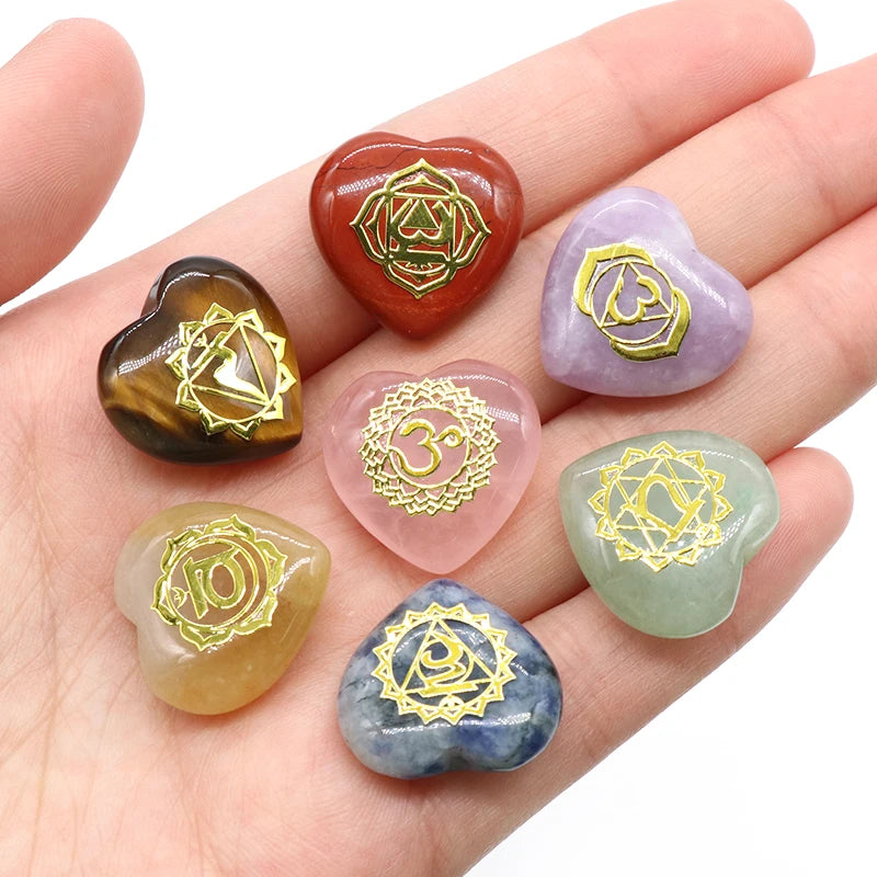Wholesale Natural Love Heart Shape Crystal Gemstones Crafts Set Ornament for Home Decoration Gift