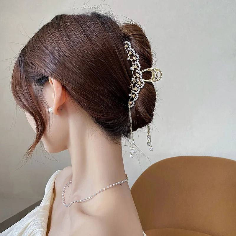 New Women Metal Hair Claw Elegant Gold Flowers Hair Clips Barrette Crab Headband Ponytail Clip Headwear Hair Accessories