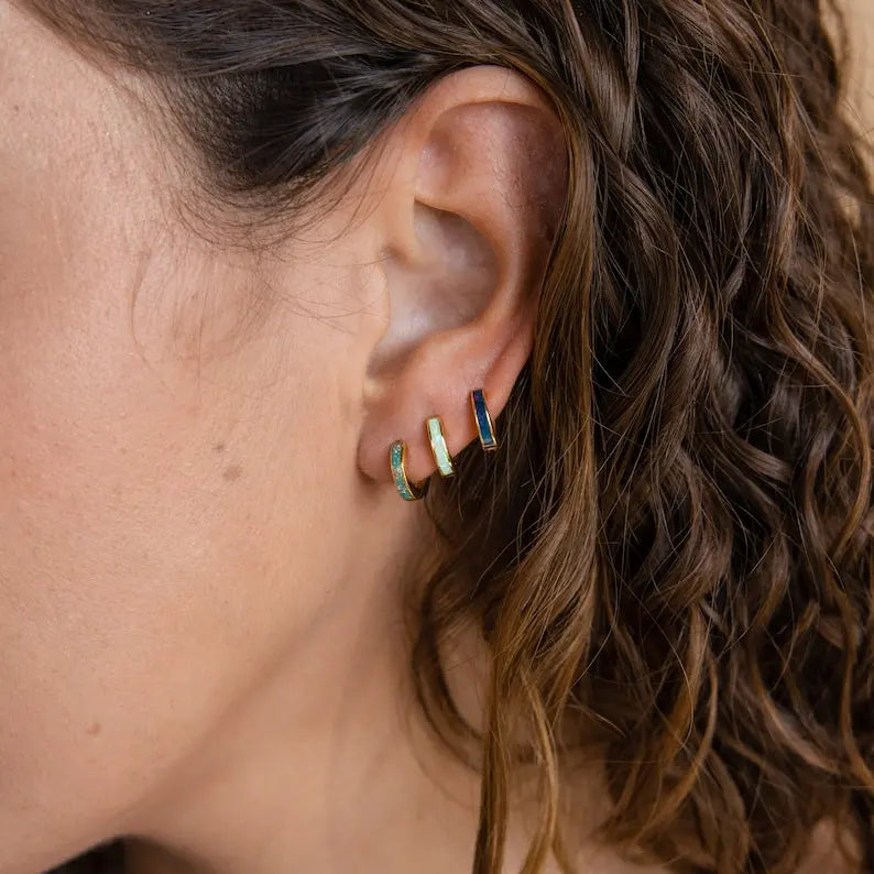 Minimalist Trendy Brass Opal Inlay Stud Earrings Dainty Blue Green Gemstone Fire Opal Gift