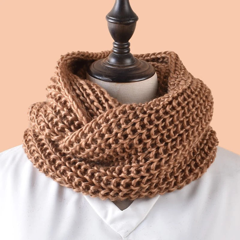 Factory Wholesale Winter Fashion Neckerchief Solid Knitted Warm Infinity Scarf with Circle Loop for Women and Men